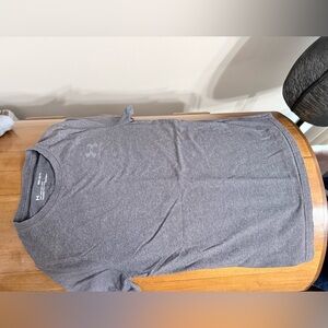 Boys Under Armour Loose Fit Heat Gear